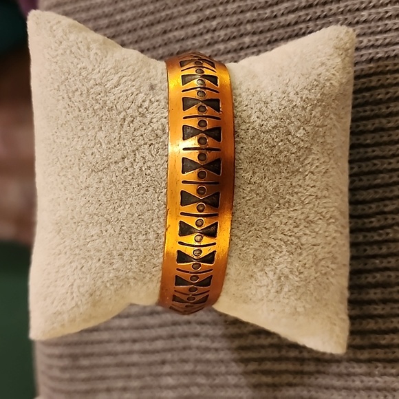 Vintage Copper Cuff Bracelet - Picture 3 of 5